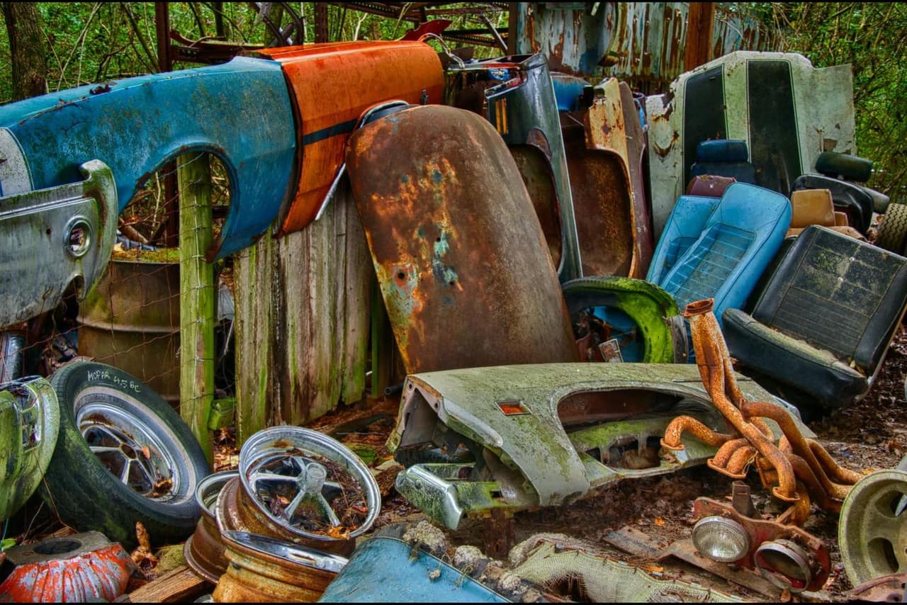 Klasični oldtajmer automobil na izložbi